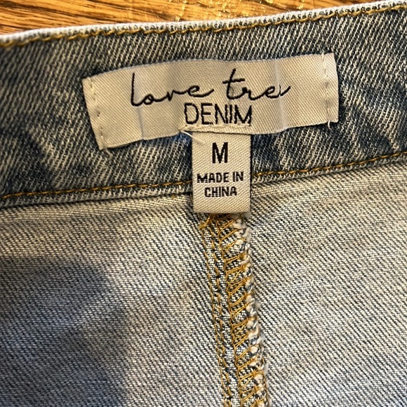 LIKE NEW FRONT BUTTON DENIM SKIRT WITH SIDE POCKETS - SIZE M / 26 - Picture 6 of 9